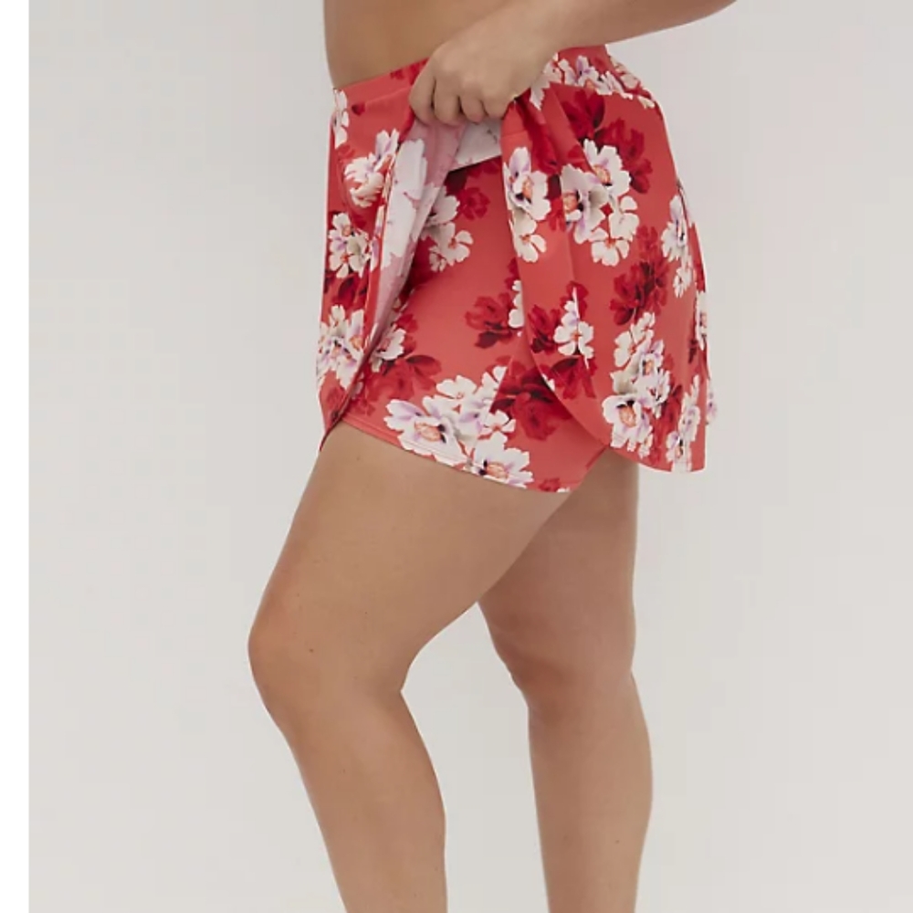 Highskirt jazmine blossom new with tag